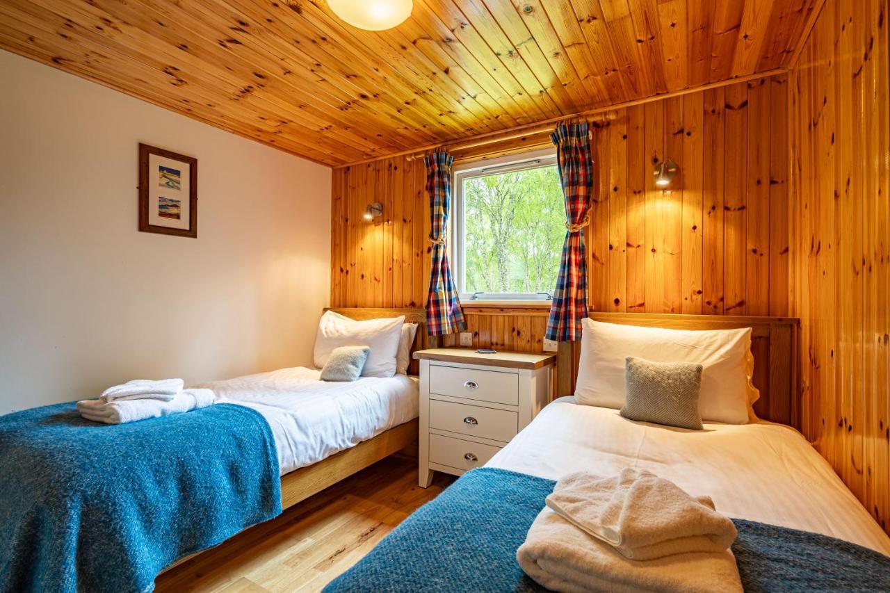 Bracken Lodge 7 With Hot Tub Belladrum Εξωτερικό φωτογραφία